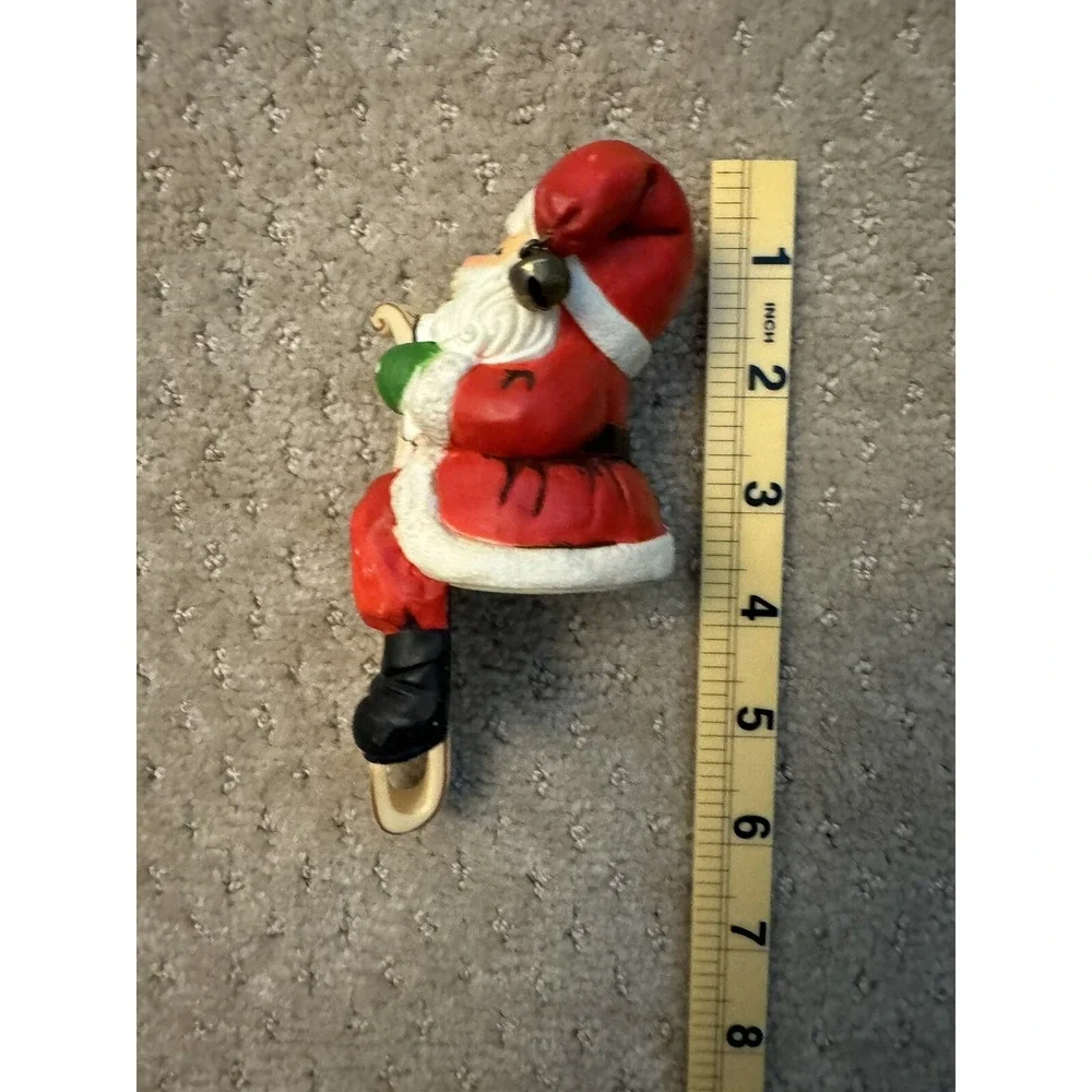 HALLMARK-SANTA CLAUS-Vintage Christmas Stocking Holder with Jingle Bell